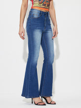 Load image into Gallery viewer, Mid-Rise Waist Bootcut Jeans
