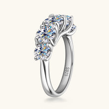 Load image into Gallery viewer, 3.6 Carat Moissanite 925 Sterling Silver Ring
