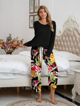 Load image into Gallery viewer, Round Neck Top and Printed Pants Lounge Set
