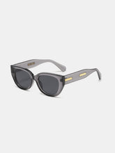 Load image into Gallery viewer, Cat Eye Polycarbonate Frame Sunglasses
