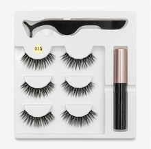 Load image into Gallery viewer, A Pair Of False Eyelashes With Magnets In Fashion
