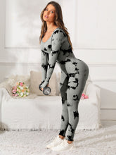 Load image into Gallery viewer, Scoop Neck Long Sleeve Active Jumpsuit
