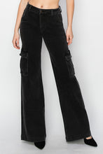 Load image into Gallery viewer, Risen Full Size High Rise Wide Leg Cargo Jeans
