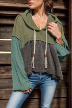 Load image into Gallery viewer, Waffle-Knit High-Low Color Block Hooded Long Sleeve Top
