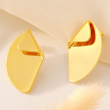 Load image into Gallery viewer, 18K Gold-Plated Irregular Fan-Shaped Earrings
