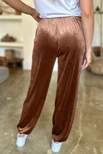 Load image into Gallery viewer, Pocketed Elastic Waist Joggers
