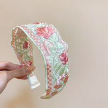 Load image into Gallery viewer, Acrylic Flower Embroidered Headband
