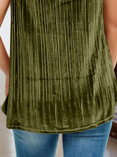 Load image into Gallery viewer, Lace Detail Scoop Neck Cami
