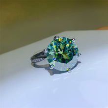 Load image into Gallery viewer, 10 Carat Moissanite 925 Sterling Silver Ring
