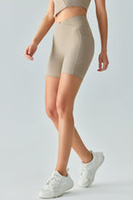 Load image into Gallery viewer, V-Waist Ribbed Sports Biker Shorts with Pockets
