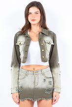 Load image into Gallery viewer, American Bazi Distressed Ombre Washed Cropped Denim Jacket
