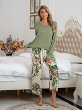 Load image into Gallery viewer, Round Neck Top and Printed Pants Lounge Set
