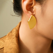 Load image into Gallery viewer, 18K Gold-Plated Irregular Fan-Shaped Earrings
