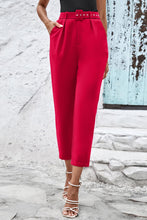 Load image into Gallery viewer, Straight Leg Cropped Pants with Pockets
