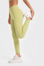 Load image into Gallery viewer, Highly Stretchy Wide Waistband Yoga Leggings
