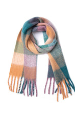 Load image into Gallery viewer, Fringe Detail Polyester Scarf
