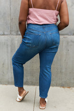 Load image into Gallery viewer, Judy Blue Melanie Full Size High Waisted Distressed Boyfriend Jeans
