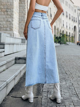 Load image into Gallery viewer, Raw Hem Denim Skirt
