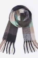 Load image into Gallery viewer, Fringe Detail Polyester Scarf
