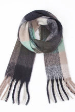 Load image into Gallery viewer, Fringe Detail Polyester Scarf
