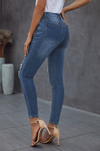 Load image into Gallery viewer, Baeful Vintage Skinny Ripped Jeans
