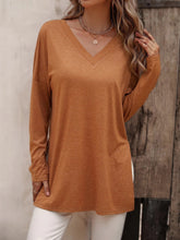 Load image into Gallery viewer, V-Neck Long Sleeve Slit Top
